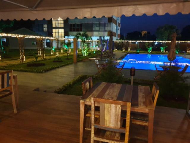 Hotel Bella Riva Kinshasa Exteriér fotografie